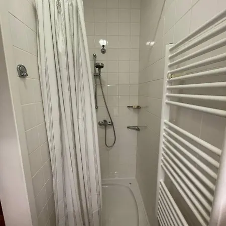 Vilapark 14 罗加斯卡斯拉提纳